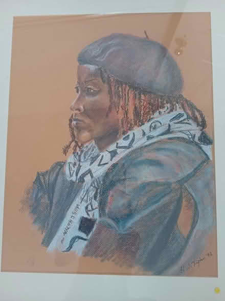 Photo of free Picture of young black woman (Wellingborough NN8 5) #3