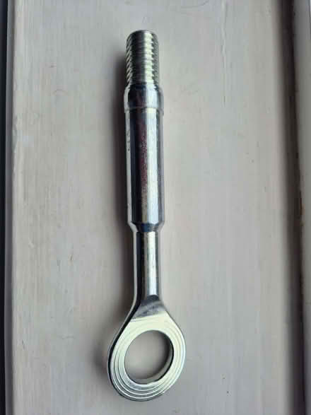 Photo of free Car Towing Eye (Weybridge KT13) #1