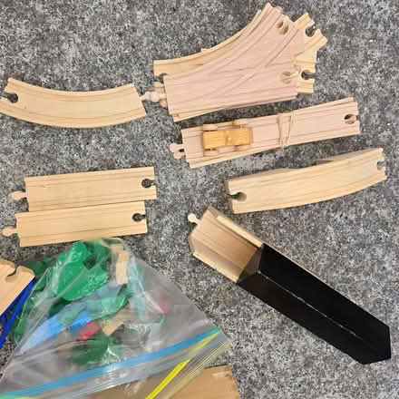 Photo of free Childs Toy Race Track (94041) #3