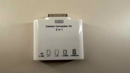 Photo of free iPhone/iPad connector (Wickford/Runwell SS11) #1