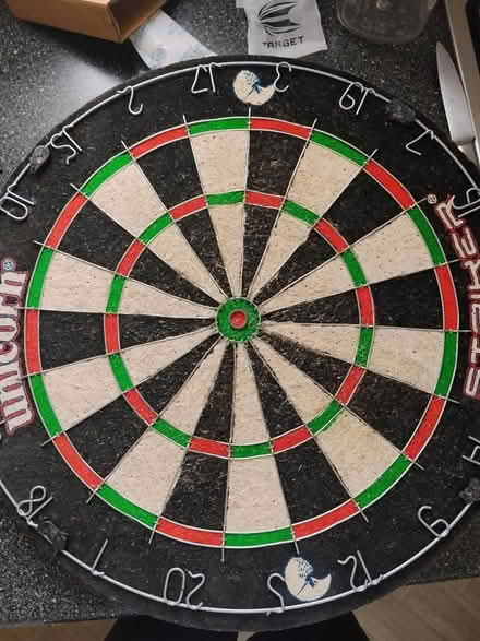 Photo of free Dart board (S12 Frechville) #1