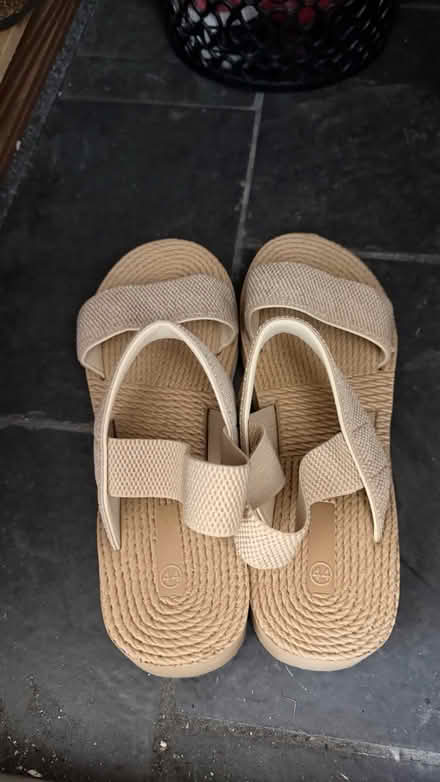 Photo of free Cream/Beige Sandals (Abingdon OX14) #1