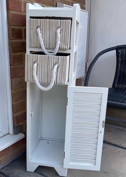 Photo of free Storage unit bathroom/bedroom 4 photos (St Julians AL1) #2
