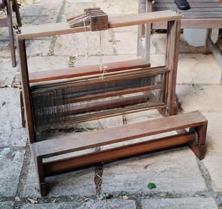 Photo of free 4 shaft table loom (Aldershot GU11) #2