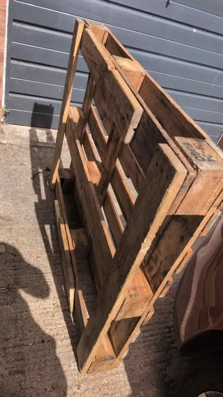 Photo of free pallet (Tewkesbury GL20) #3