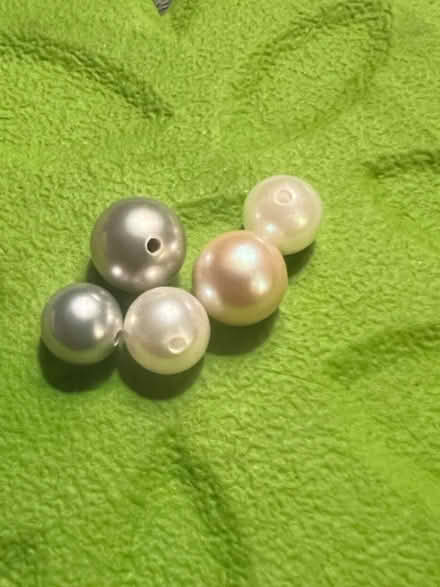 Photo of free Long strand and loose pearls (Arlington, VA) #4