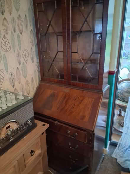 Photo of free Bureau detachable top cabinet (Pendeford Wolverhampton WV9) #2