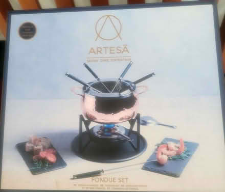Photo of free Artesa Fondue set. (Darley Abbey DE22) #1
