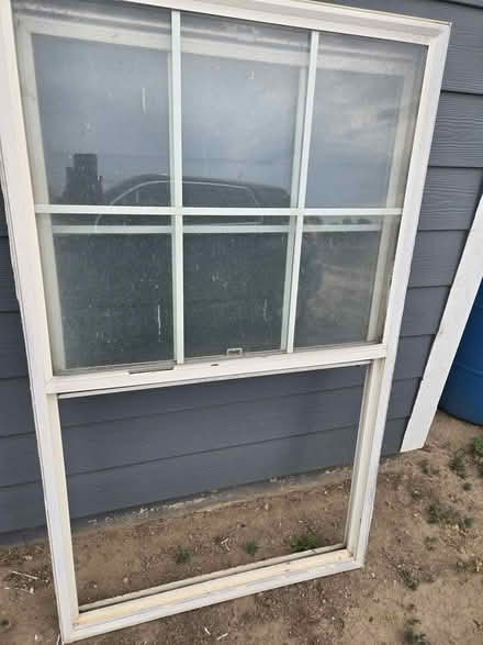 Photo of free Window (milliken) #2