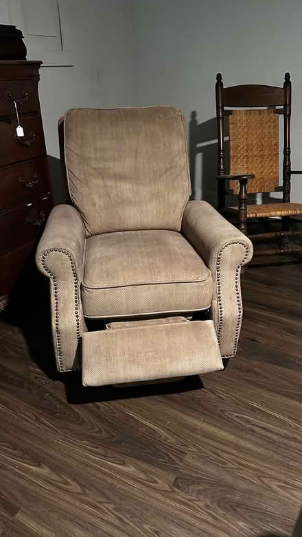 Photo of free Recliner (30066) #1