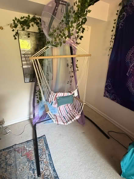 Photo of free Hammock and heavy duty stand (Four corners) #2