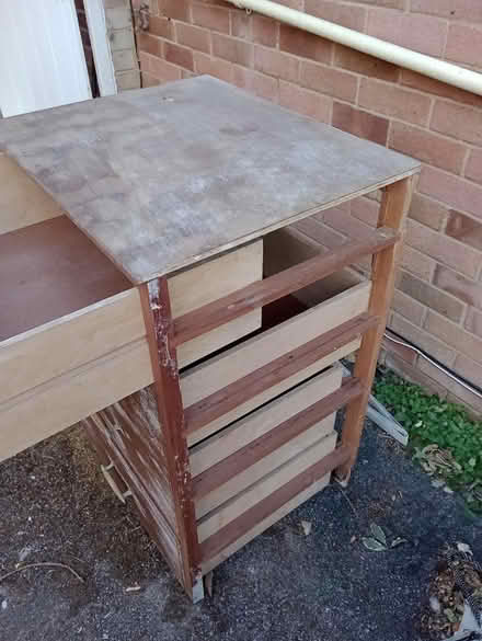 Photo of free Garage chest of drawers (Fareham PO15) #4