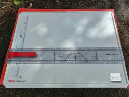 Photo of free A3 drawing board (SY5 Hanwood) #1