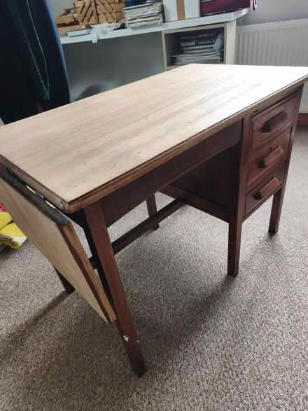 Photo of free Little desk (Presteigne LD8) #2
