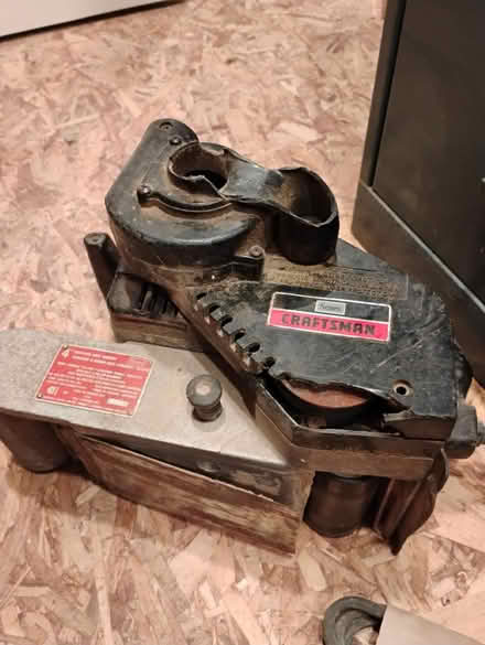 Photo of free Used belt sander (Richmond Hill) #3