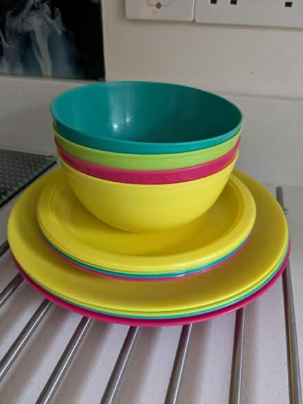 Photo of free Picnic ware (plastic) (Aldwick, PO21) #1
