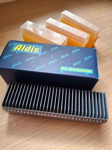 Photo of free Aldis slide magazines (Lightwater GU18) #2