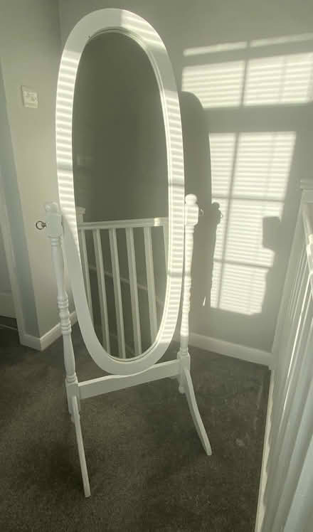 Photo of free Parisian Mirror (Tadworth KT20) #1