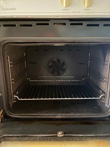 Photo of free Integrated oven and grill (Barton Le Clay M45 4) #2