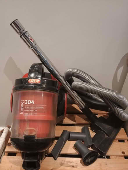 Photo of free vacuum cleaner (Kilburn NW6) #1