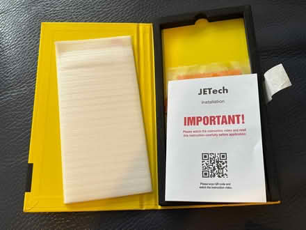 Photo of free 2 Screen Protectors for IPhone 12 / 12 Pro (New Eltham SE9) #2