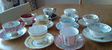 Photo of free Vintage tea cups and saucers (Emmbrook RG41) #1