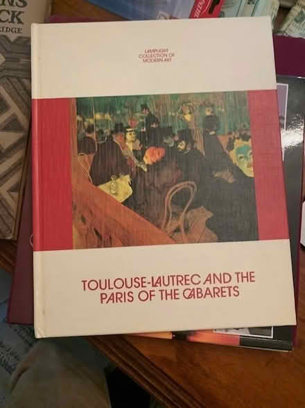 Photo of free Art Books (Oakland Piedmont Ave) #2