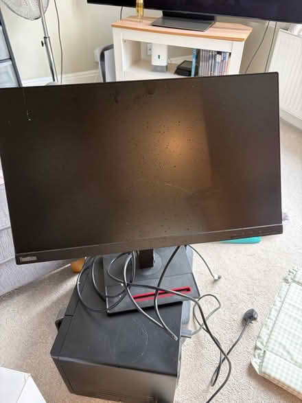 Photo of free Monitor (Berkhamsted HP4) #1