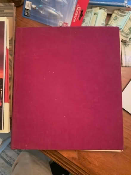 Photo of free Art Books (Oakland Piedmont Ave) #4