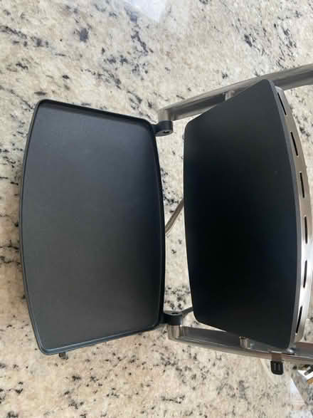 Photo of free Breville panini maker (Reigate RH2) #2