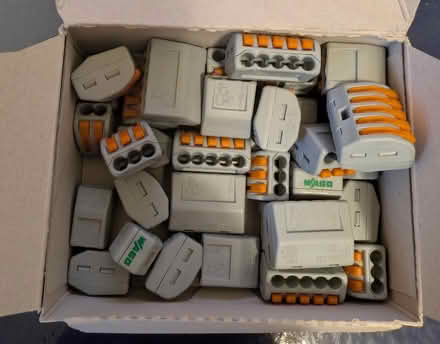 Photo of free WAGO clamps - assorted (Aldershot, GU12) #1
