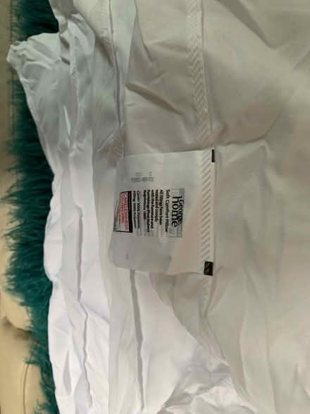 Photo of free 4x Asda George pillows (Leasowe CH45) #2
