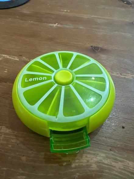 Photo of free pill/medicine case - spinning (Broomhill (S10)) #2