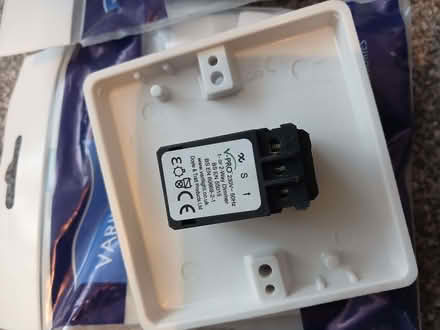 Photo of free 2 light switches (Chesham HP5) #2
