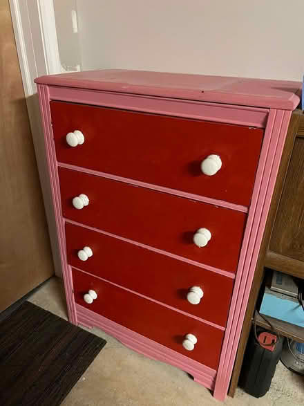 Photo of free Wooden 4-Drawer Dresser (Ferry St, Ann Arbor) #1