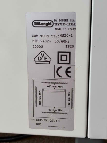Photo of free De'Longhi freestanding electric convector heater (Great Boughton CH3) #2