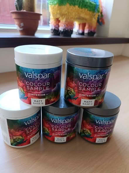 Photo of free Paint sample pots (SK8 3HB) #3