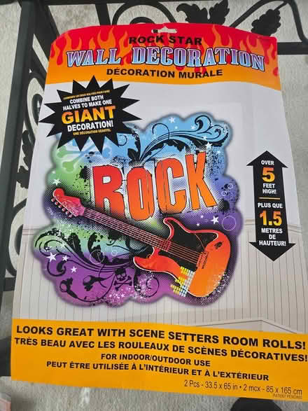 Photo of free Kids party decorations - Rockstar (East Mississauga) #2