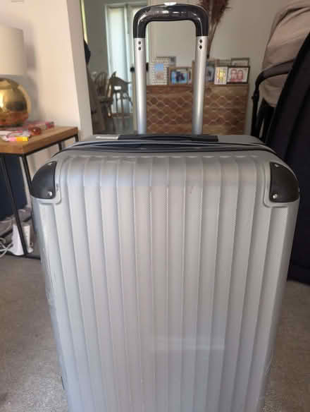 Photo of free Large suitcase (Richmond TW9) #2