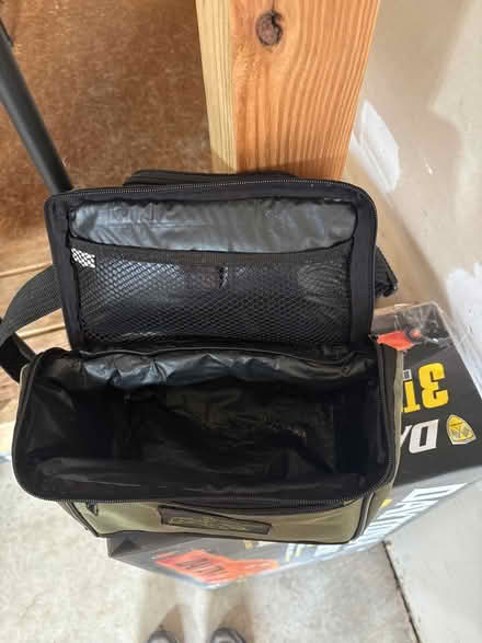 Photo of free Insulated Lunch Bag/Tote (Providence Subdivision, Elgin) #4