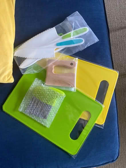 Photo of free Child safe food cutting kit (Woodlands TW7) #1