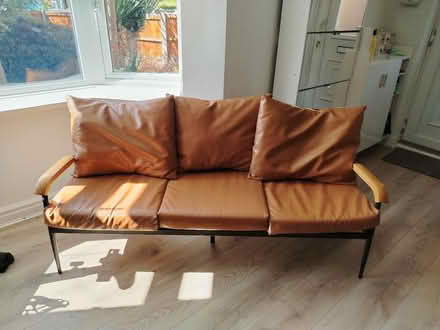 Photo of free 3 seater sofa (Ng5) #1