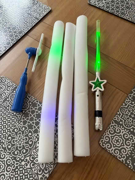 Photo of free Light up wands (SG4 hitchin) #1