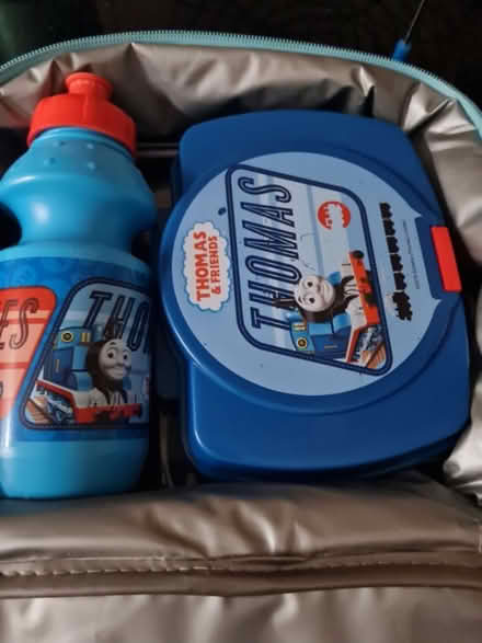 Photo of free Thomas lunch bag, box and bottle (NG15) #3