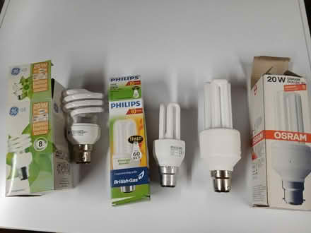Photo of free 3 x assorted old style fluorescent light bulbs B22 (Chelsfield BR6) #1