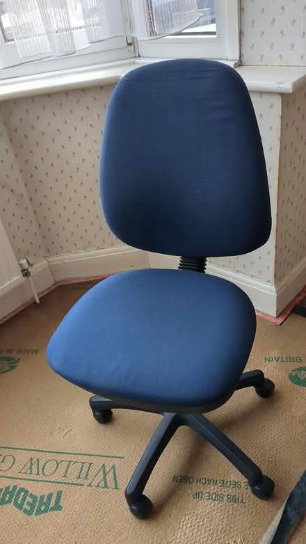 Photo of free Office chair (Enfield EN1) #1