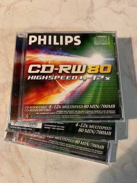 Photo of free CD-RW (re-writable CDs) (Brassington DE4) #1
