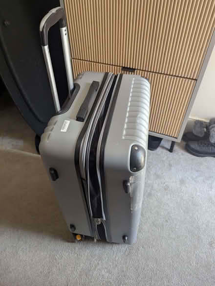 Photo of free Large suitcase (Richmond TW9) #1