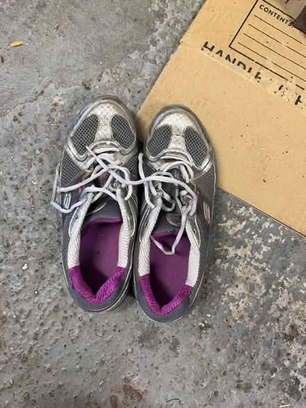 Photo of free Sketchers tone ups - size 5.5 (Grays RM17) #2