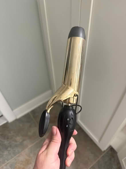 Photo of free Working 1.25” curling iron (Del Ray near GW Middle School) #1